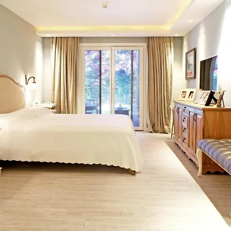 Apartman Menengic Evleri Tuerkbuekue Bodrum